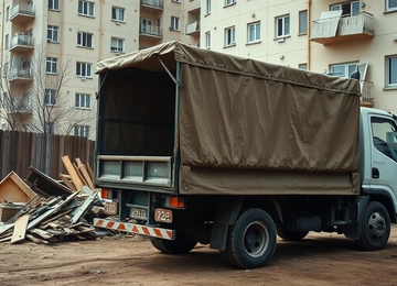 Вывоз мусора с чердака в Астрахани от ПроМусор: очистка и уборка, цена от 2518 руб., срочно
