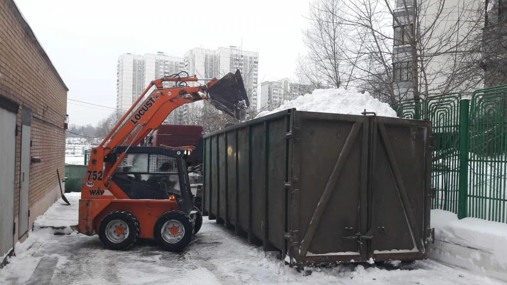 Вывоз снега контейнерами в Астрахани — цена от 3288 руб., заказать контейнер для снега в ПроМусор